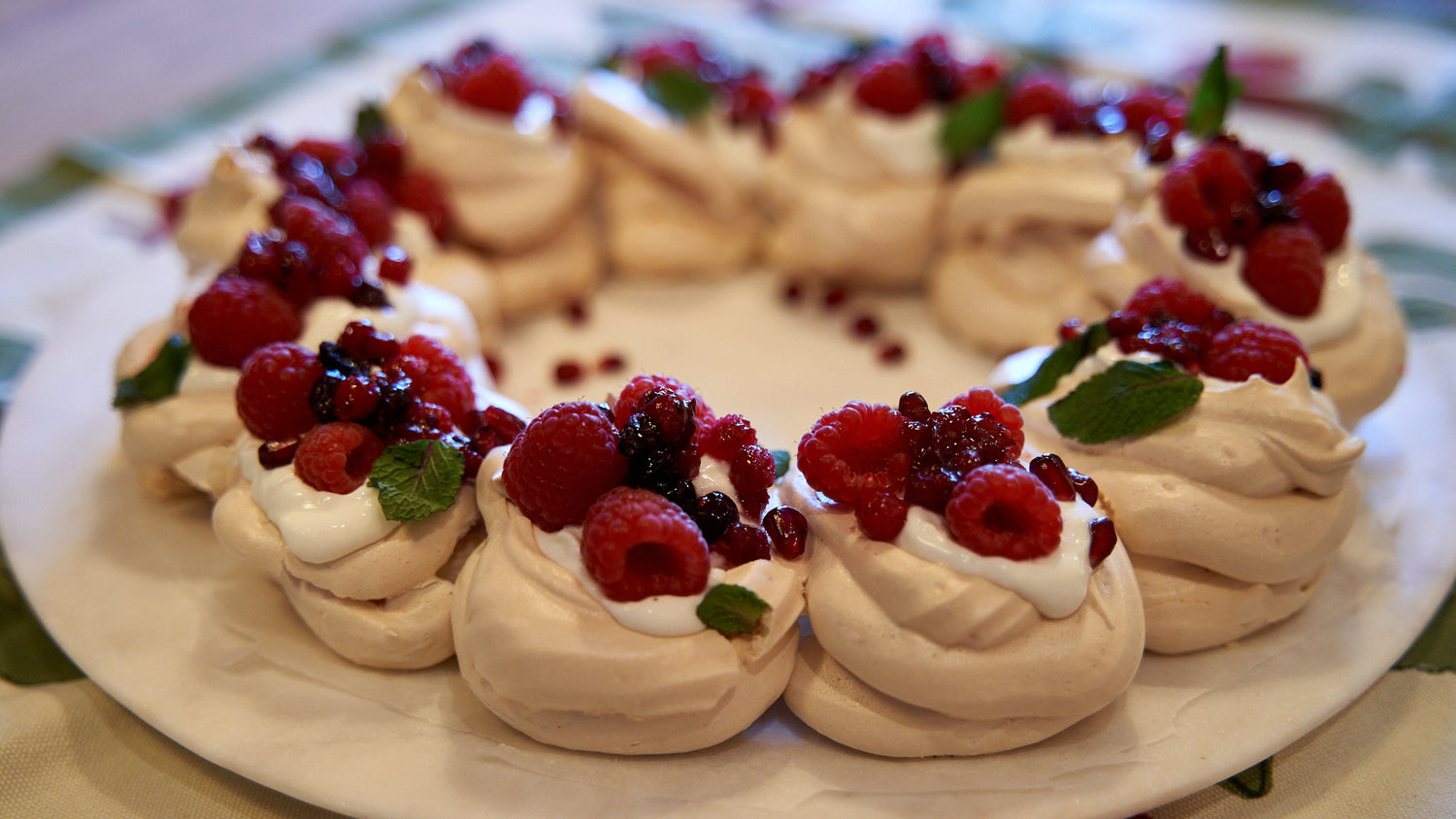 The Perfect Holiday Dessert: Pavlova Wreath