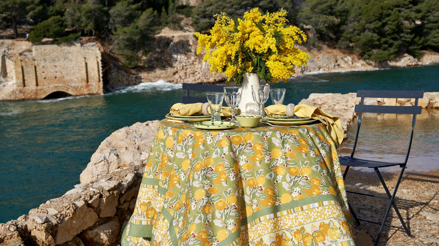 The Making of a Tablescape featuring Citron Vert & Yellow