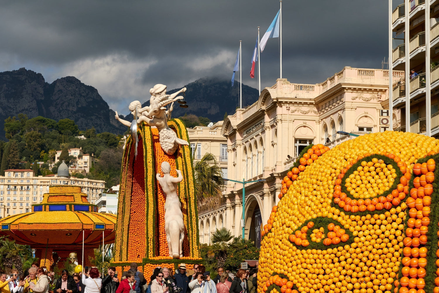Menton's Fête du Citron