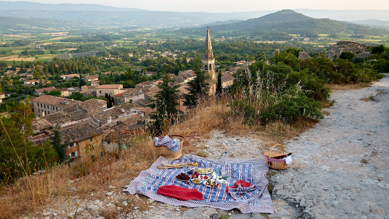 Picnics en Provence: Saint-Saturnin-lès-Apt