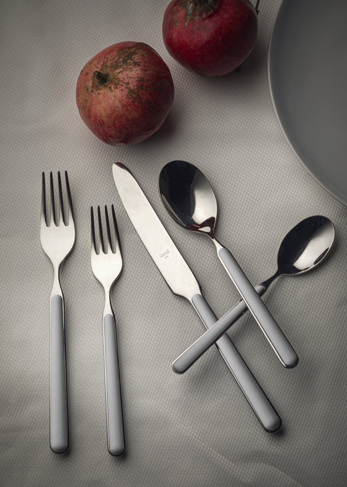 Fantasia Flatware Set - 5 Pcs. - Porcelain