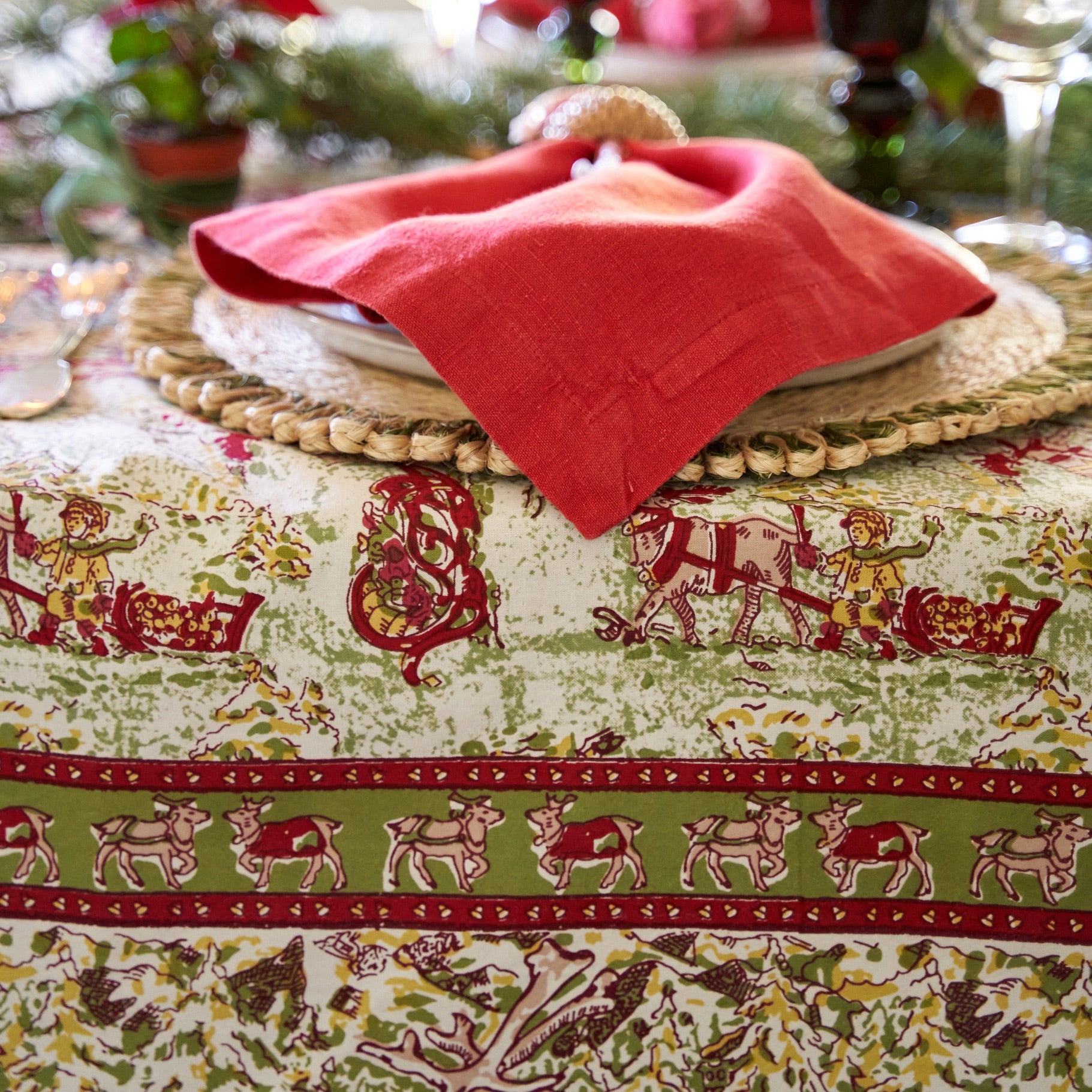 French Tablecloth Renne Red & Green