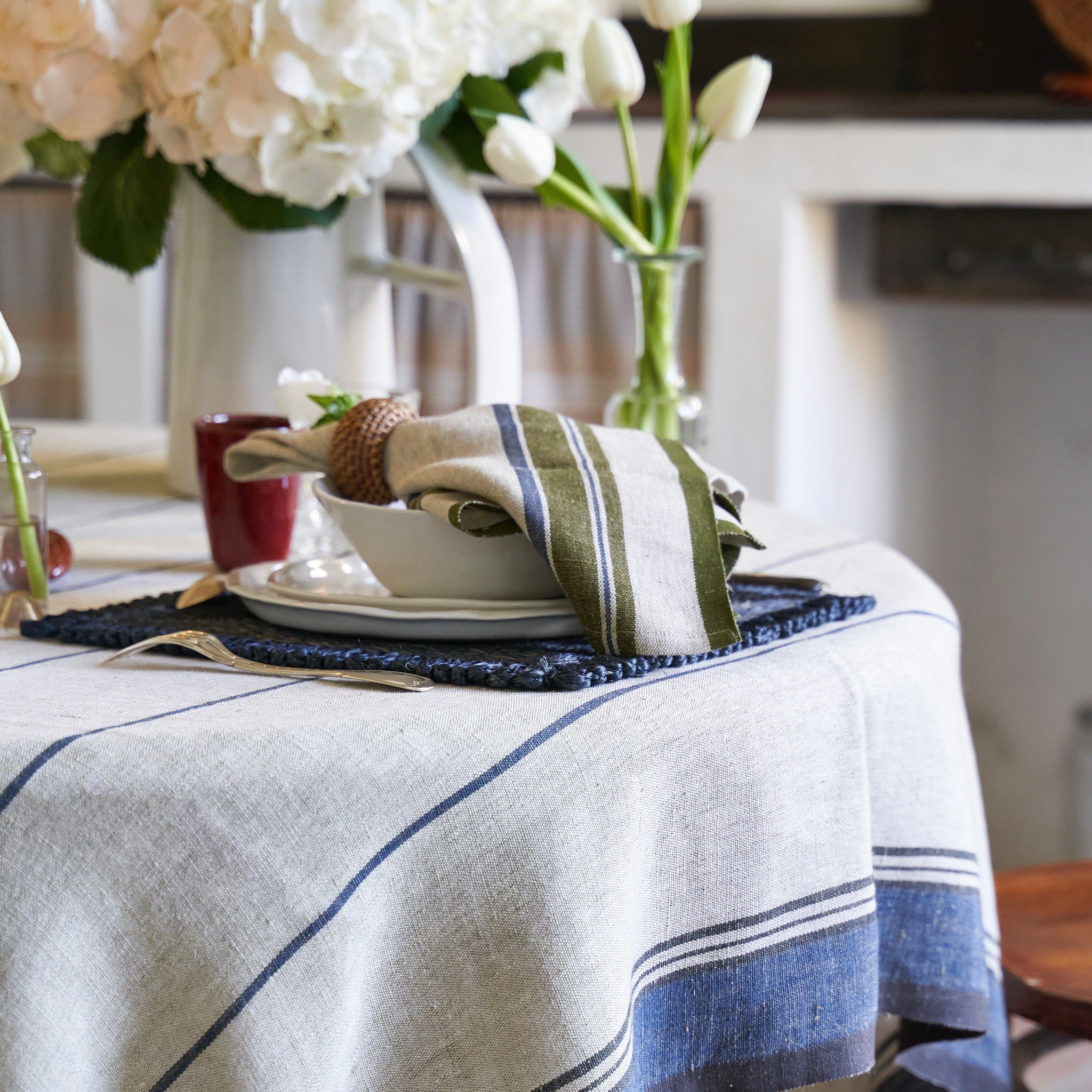French Tablecloth Eze Ivory & Blue