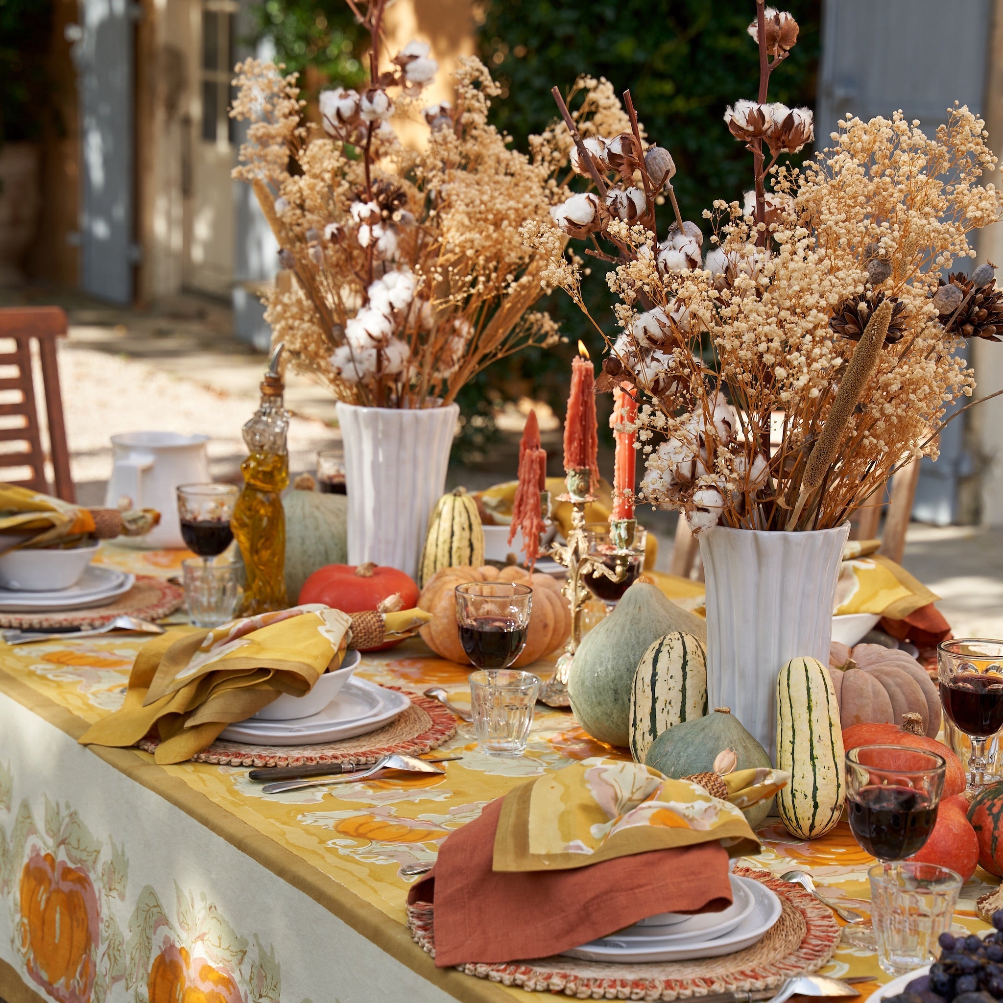 Loopy Abaca Natural & Orange 15" Round Placemats - Set of 4