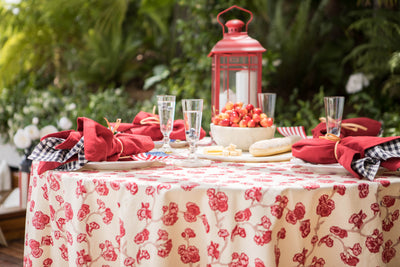 5 Tips for Setting a Simple & Chic July 4th Tablescape