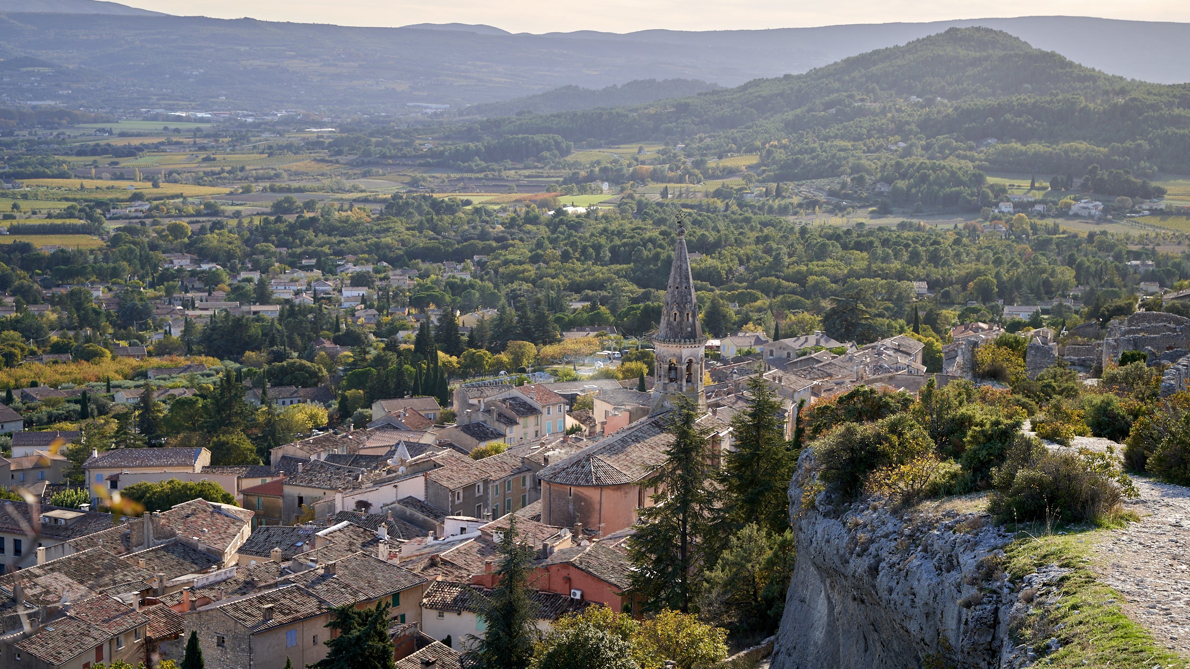 Provence Village: Saint-Saturnin-les-Apt