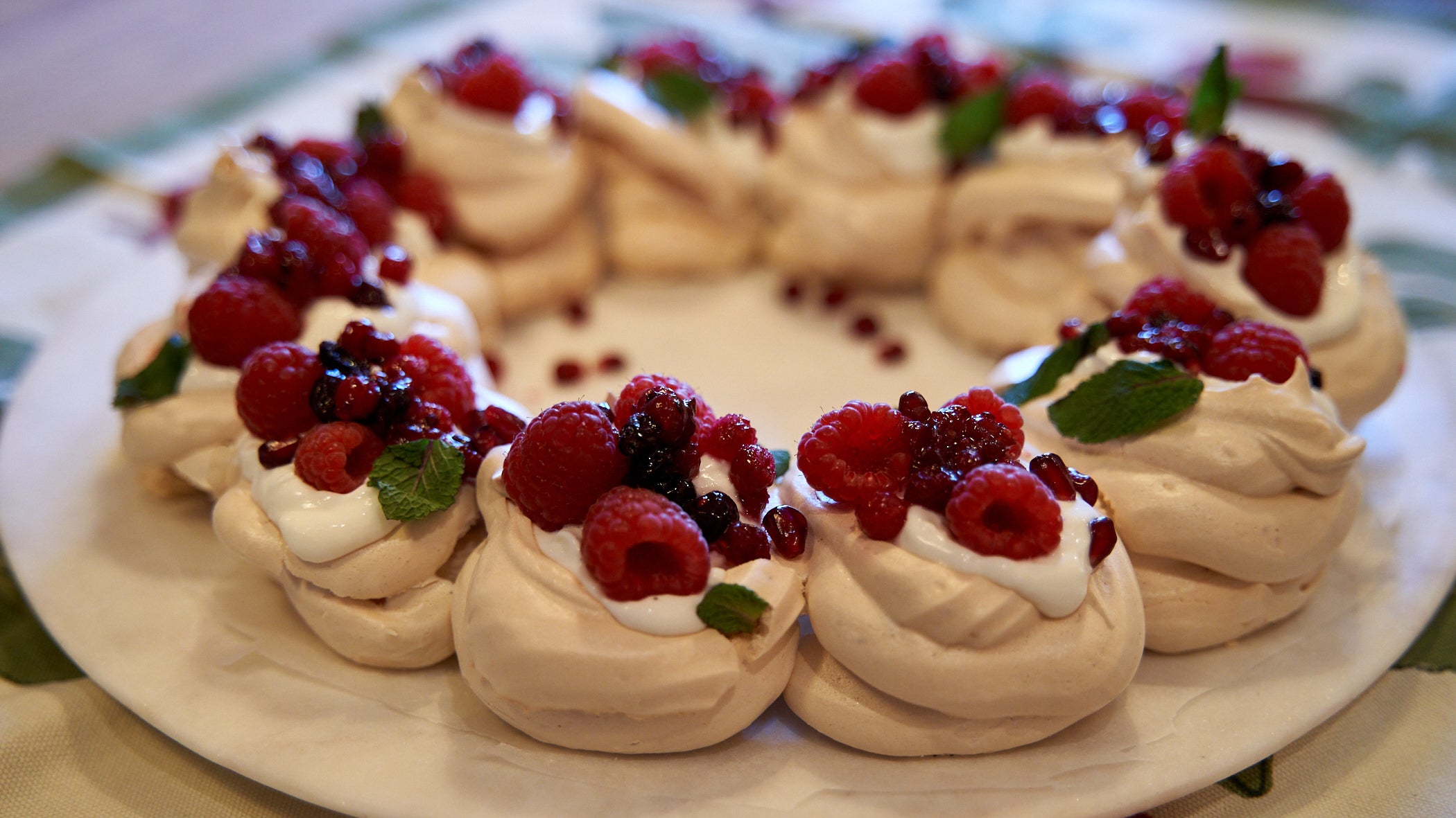 The Perfect Holiday Dessert: Pavlova Wreath