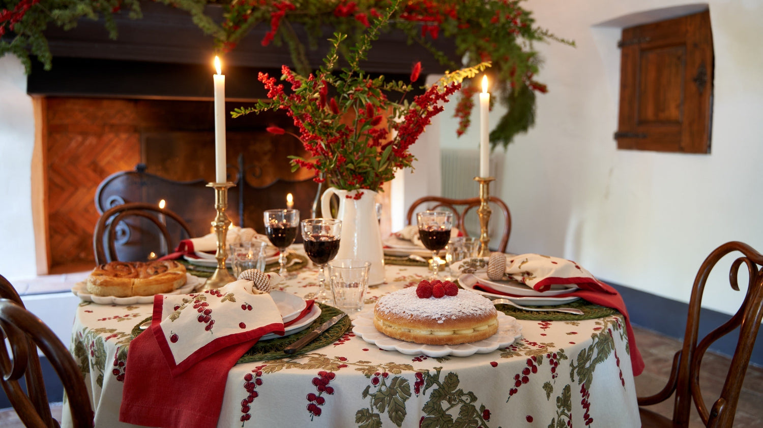 Get Ready with Me: A Gooseberry Christmas Tablescape