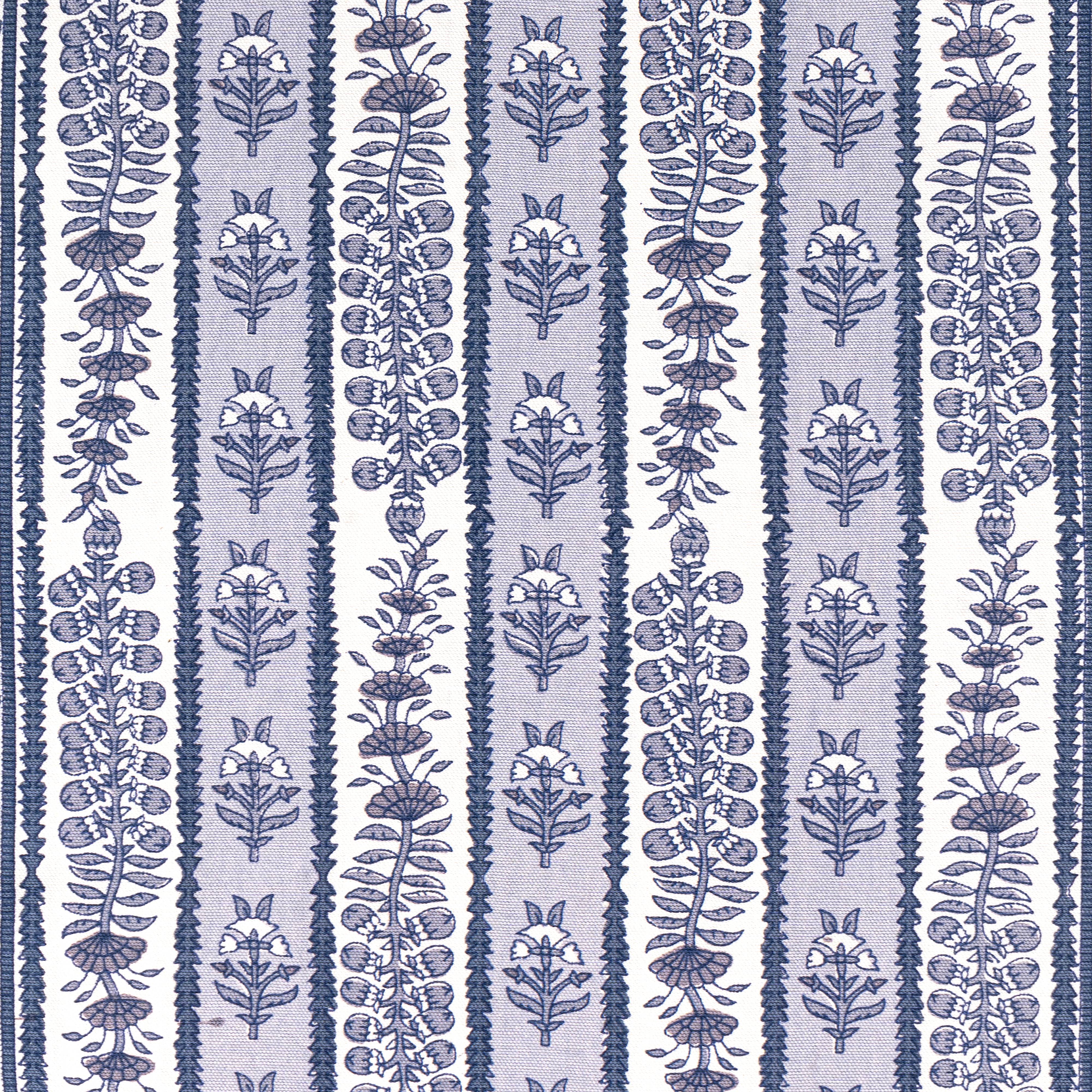 Avignon Runner Blue & Marine