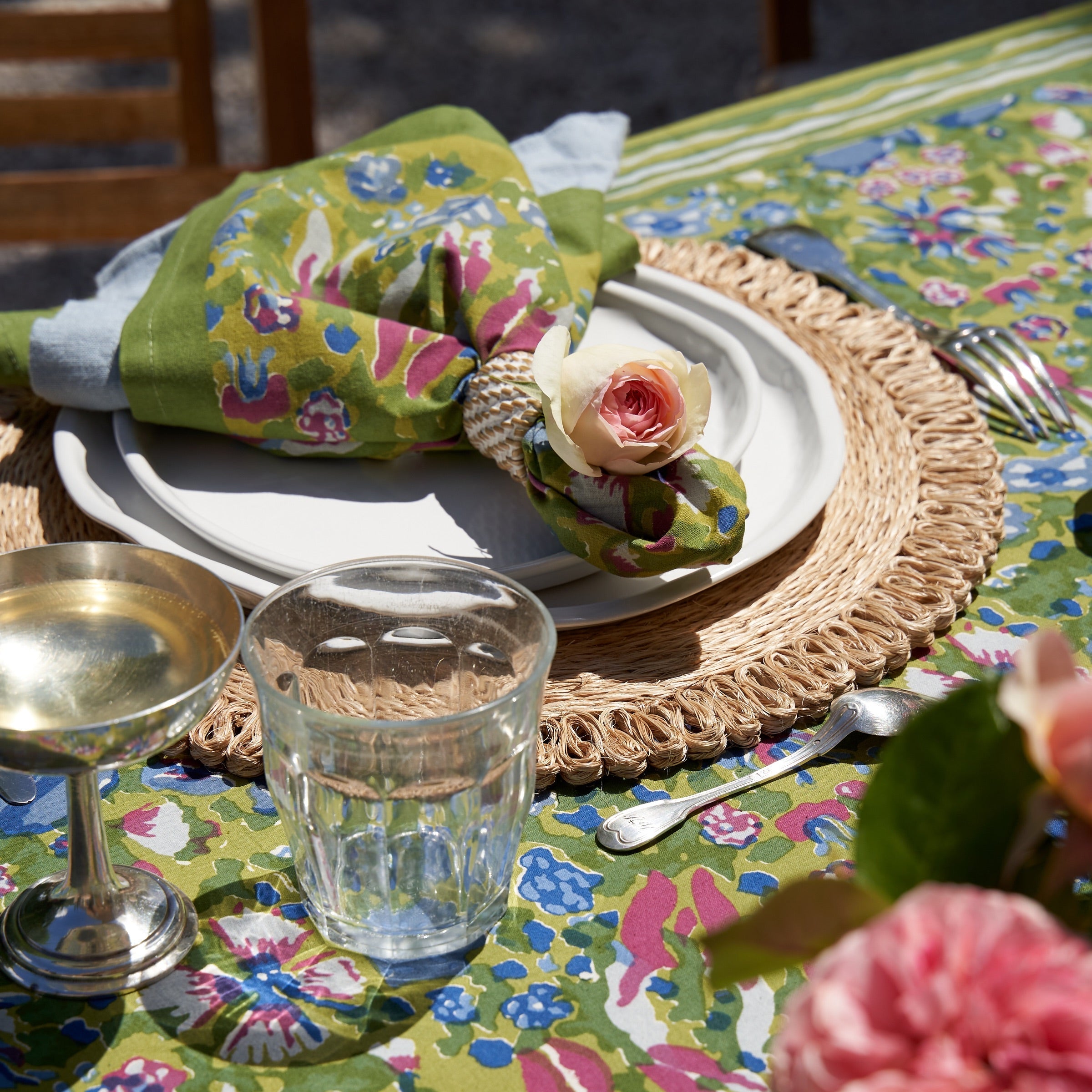 Loopy Abaca Natural 15" Round Placemats - Set of 4