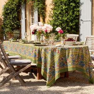 The 15 Best Linen Tablecloths for Elegant Dining 2024