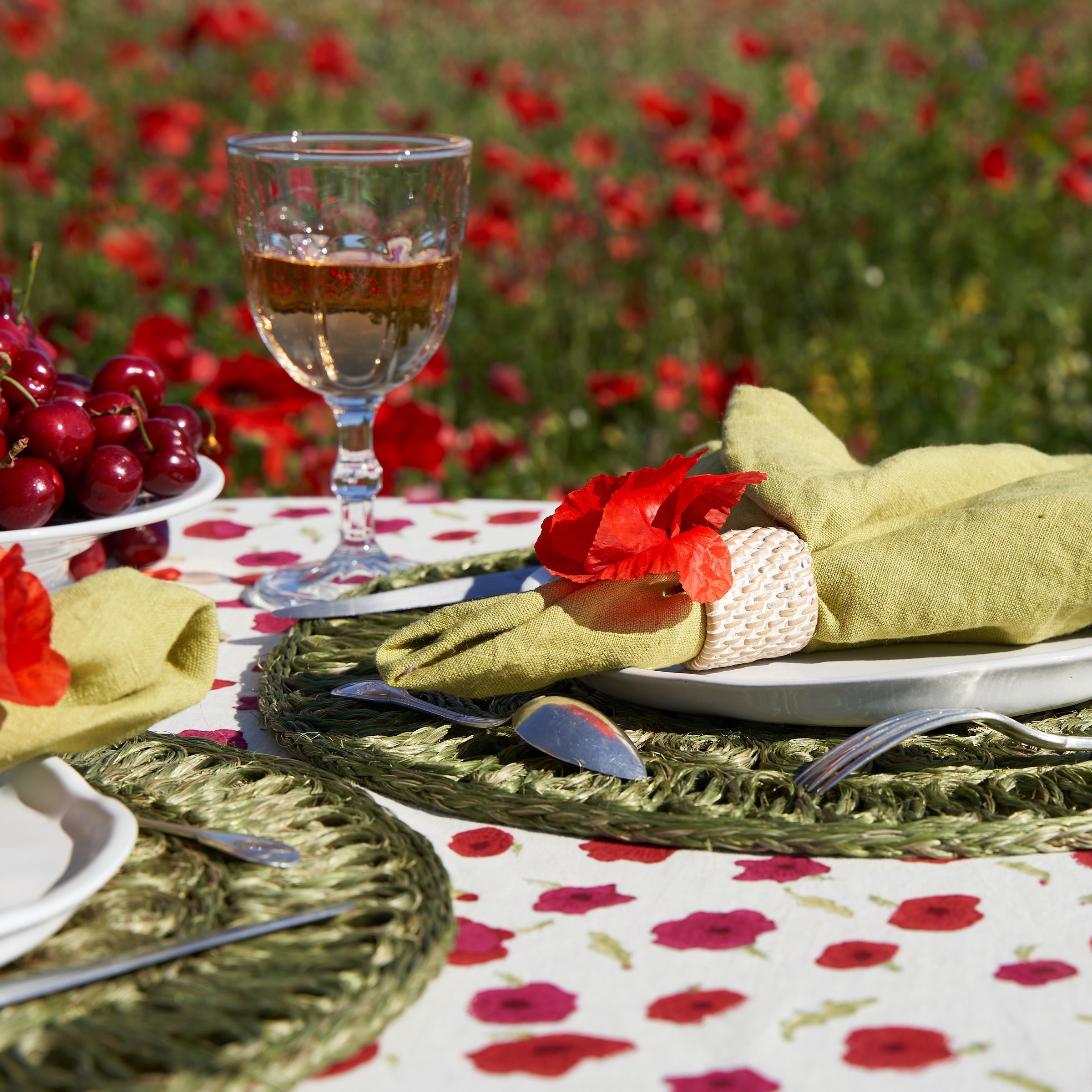 French Tablecloth Poppies
