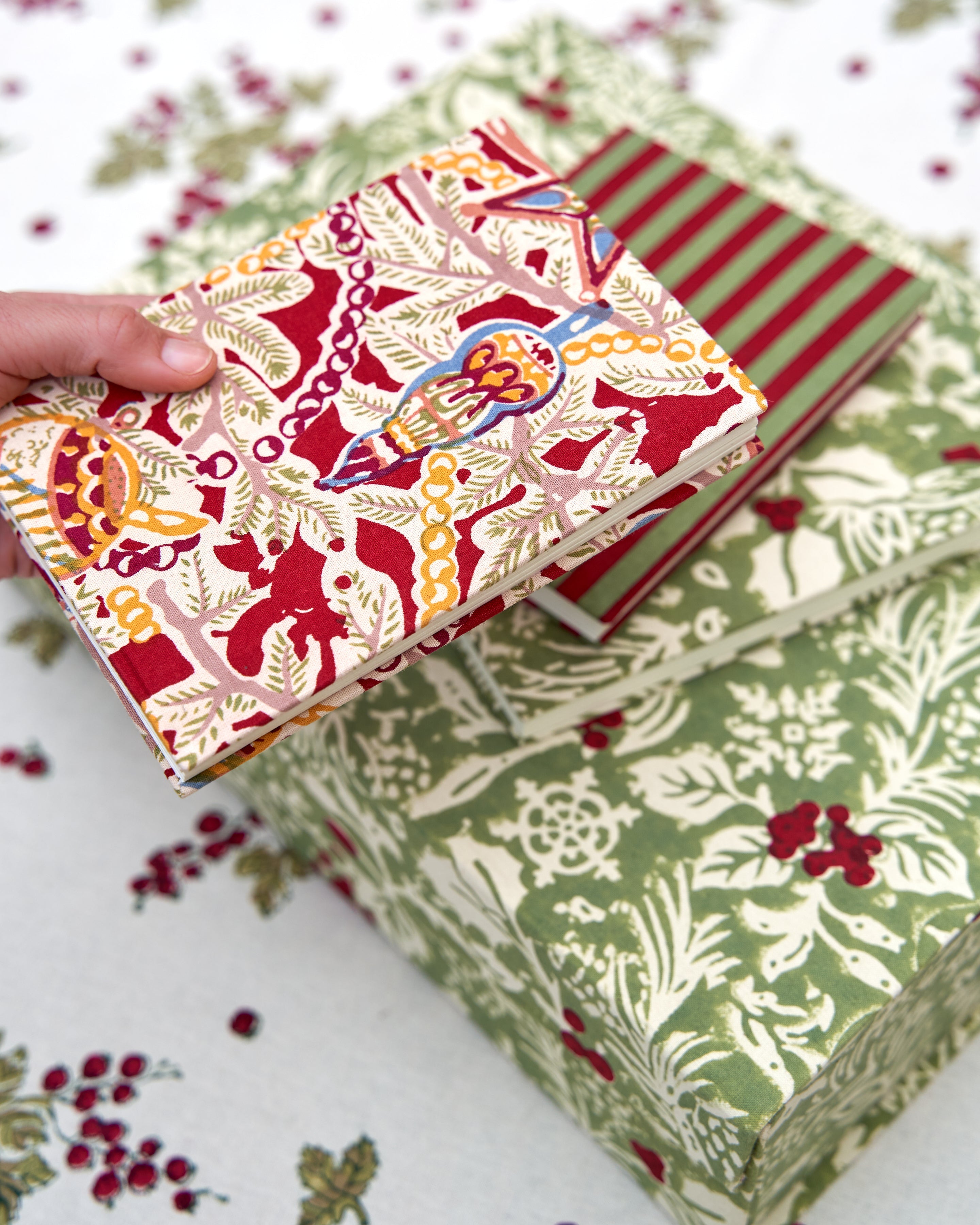 Noel Red and Green Journal