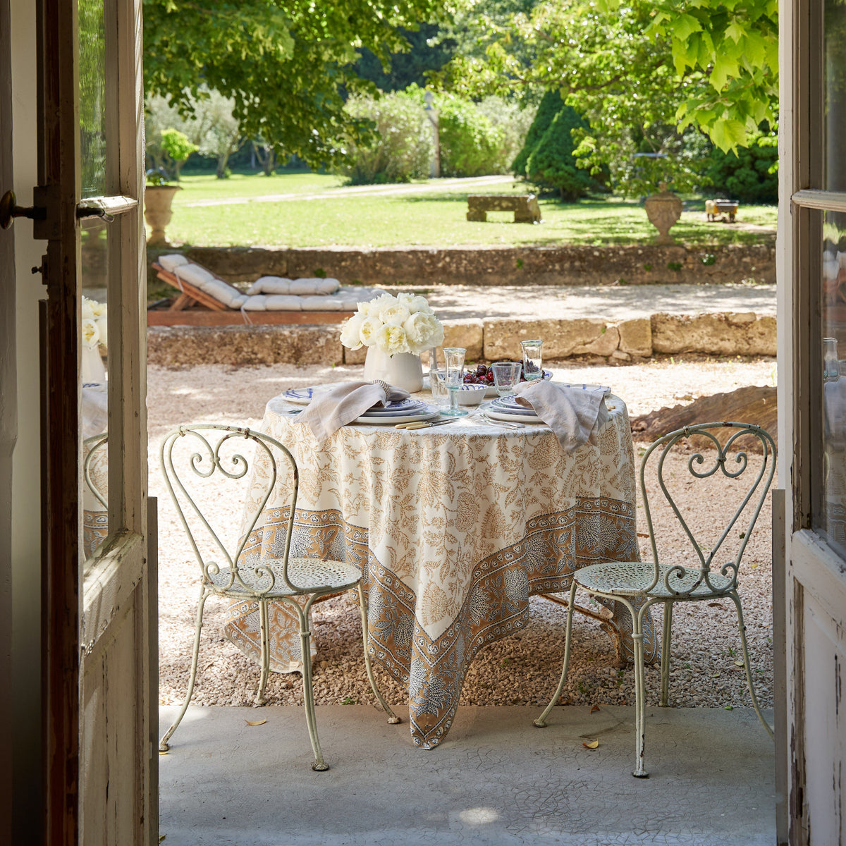 French Tablecloth Chloe Blue & Brown