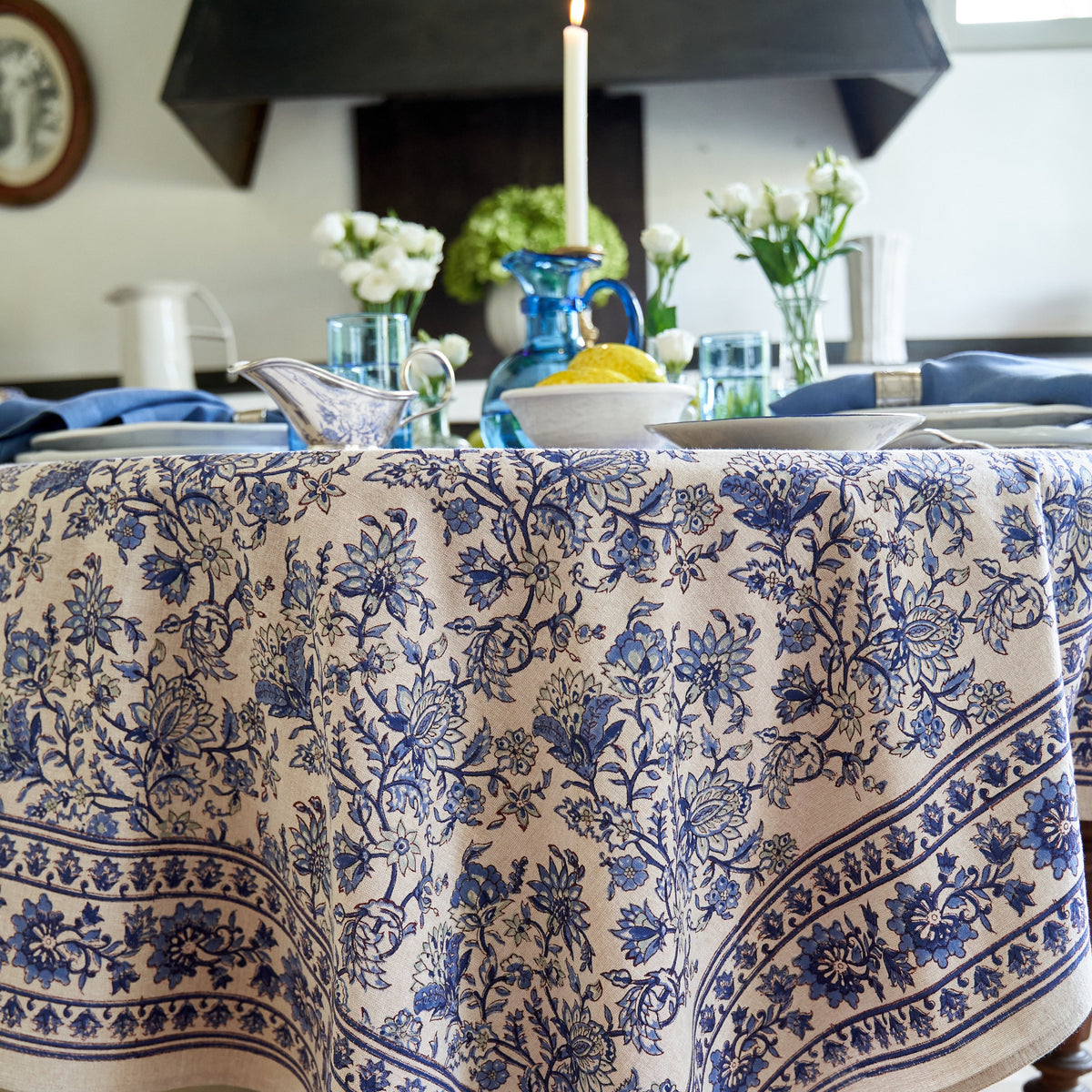 Jardin Secret Beige & Blue Tablecloth