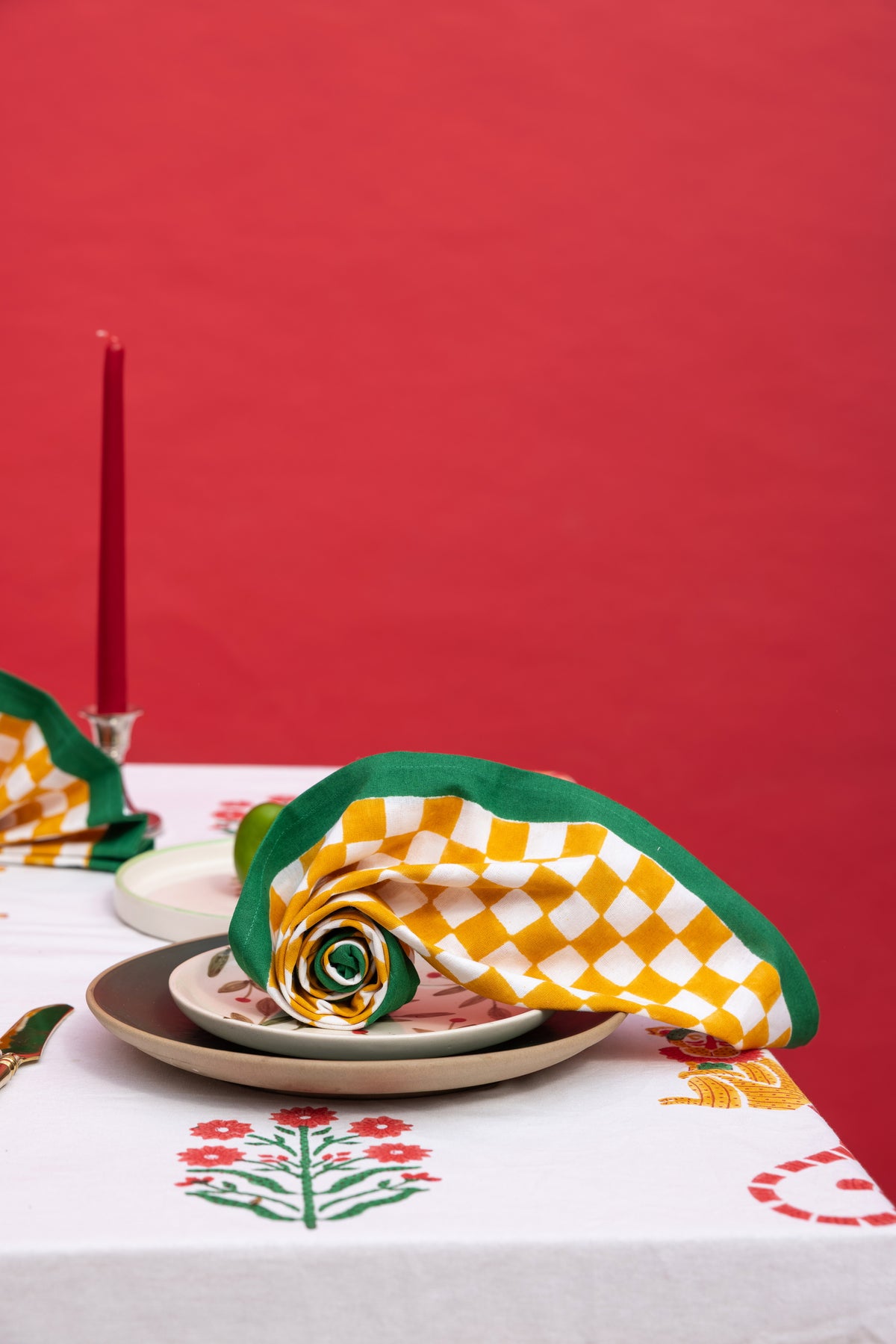 Tablecloth detail