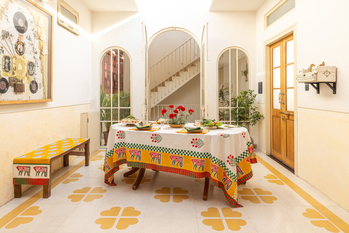 Dining room scene