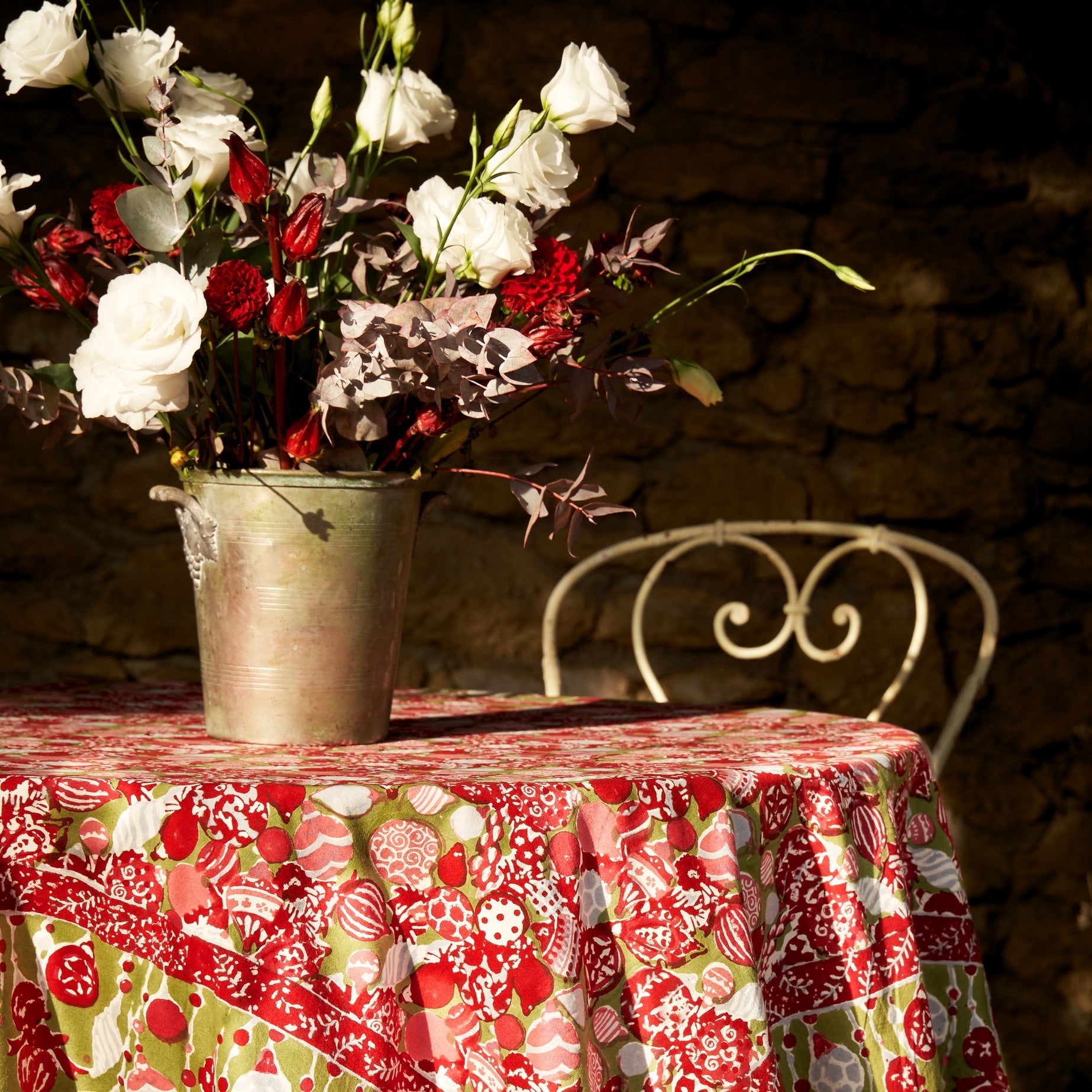 French Tablecloth Ornaments Red & Green