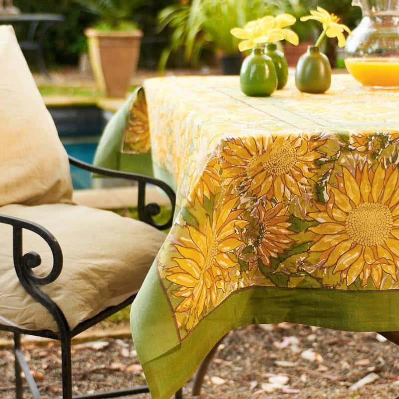 french_tablecloth_sunflower_yellow_green_1